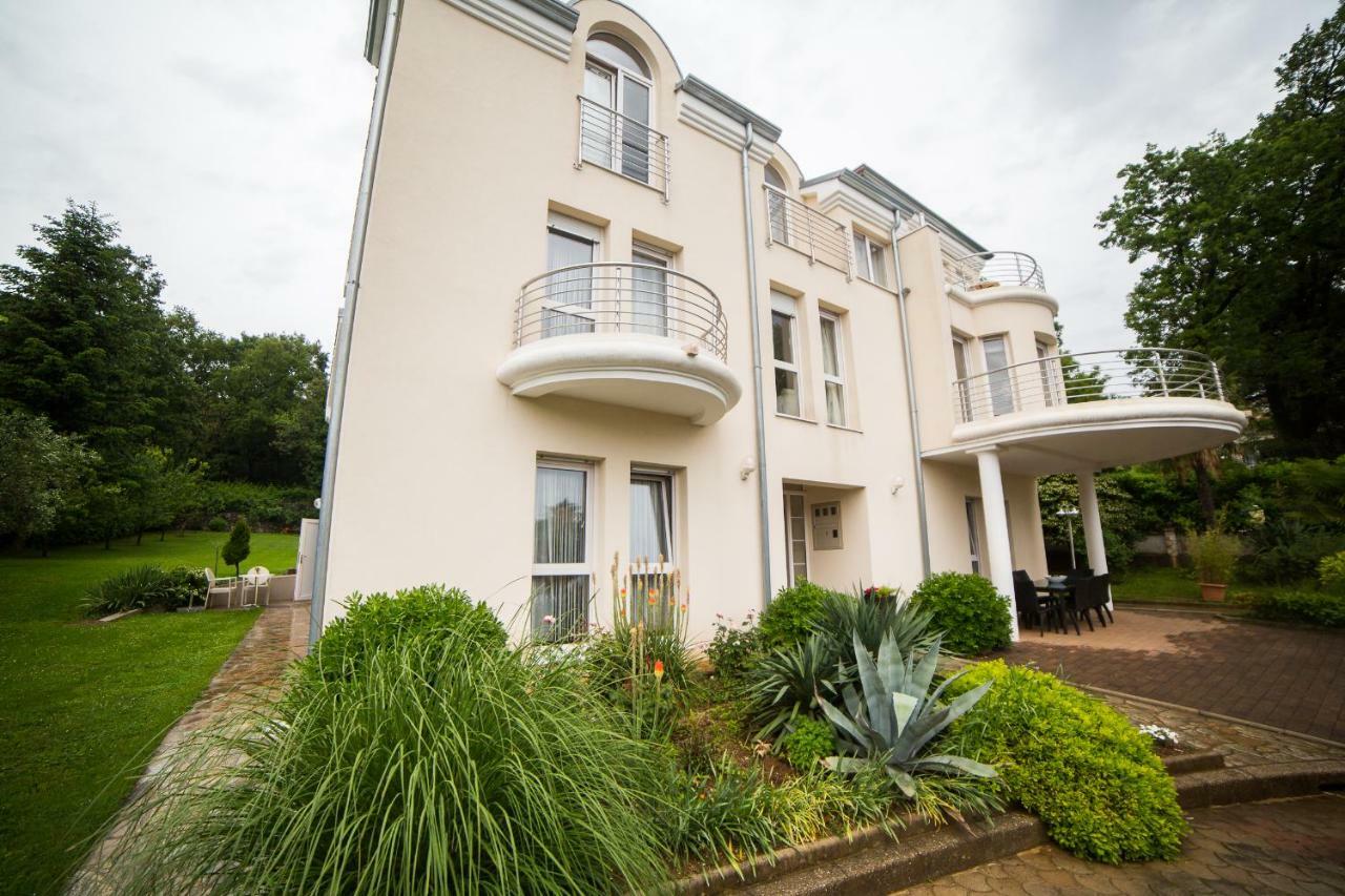 Apartments Villa Majda Matulji Exterior photo