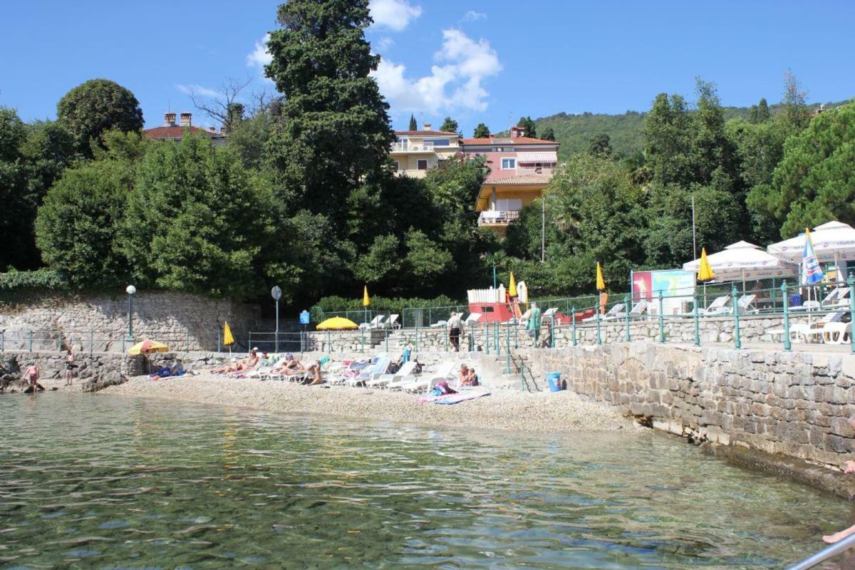 Apartments Villa Majda Matulji Exterior photo